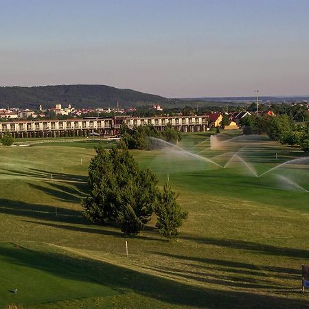 Hotel Sand Martin Mladá Boleslav Esterno foto